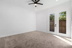 7905 Cora St, Houston, TX 77088 - Photo 13
