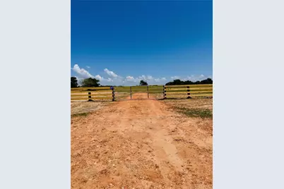 9829 W US 90, Schulenburg, TX 78956 - Photo 3