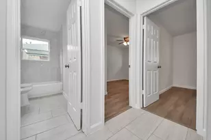 4330 Brookston St, Houston, TX 77045 - Photo 33