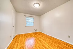 7811 Westbank Ave, Houston, TX 77064 - Photo 23