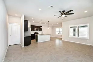 29622 Breakwater Dr, Katy, TX 77494 - Photo 5