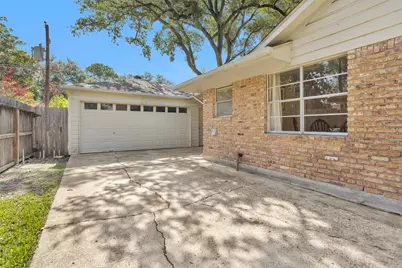 2622 Hollow Hook Road, Houston, TX 77080 - Photo 43