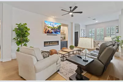 2408 Hollowbrook Lane, Conroe, TX 77384 - Photo 7