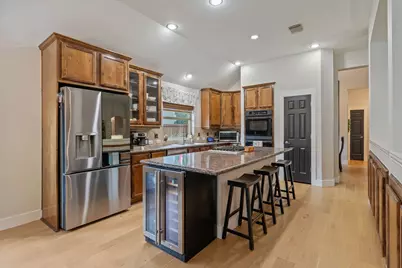 2408 Hollowbrook Lane, Conroe, TX 77384 - Photo 15