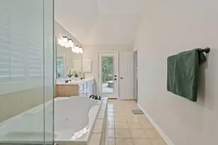 2408 Hollowbrook Ln, Conroe, TX 77384 - Photo 25