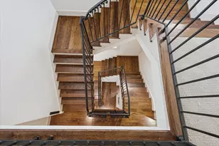 7 Leisure Ln, Houston, TX 77024 - Photo 19