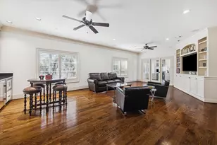 7 Leisure Ln, Houston, TX 77024 - Photo 21