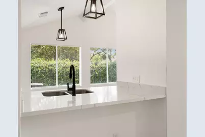 3930 Mill Rock Circle, Sugar Land, TX 77479 - Photo 11