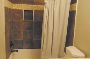 1809 Edinburg Ave, League City, TX 77573 - Photo 23