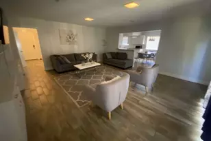 5566 Beechnut St, Houston, TX 77096 - Photo 3