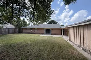 5566 Beechnut St, Houston, TX 77096 - Photo 13