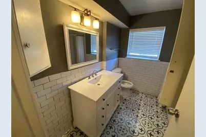 5566 Beechnut Street, Houston, TX 77096 - Photo 9