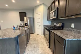 7518 Cynomys Ct, Rosharon, TX 77583 - Photo 9