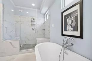 830 W 17th St, Houston, TX 77008 - Photo 21