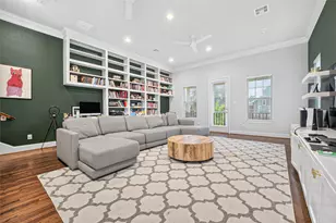 830 W 17th St, Houston, TX 77008 - Photo 27