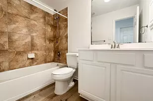 73 E Montfair Blvd, The Woodlands, TX 77382 - Photo 7