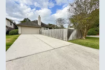 73 E Montfair Boulevard, The Woodlands, TX 77382 - Photo 27