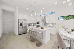 3022 Retta St, Houston, TX 77026 - Photo 3