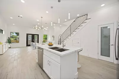 3022 Retta Street, Houston, TX 77026 - Photo 5