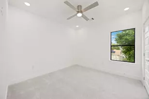 3022 Retta St, Houston, TX 77026 - Photo 19