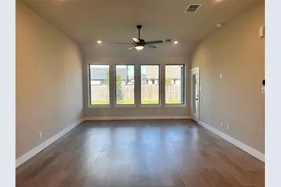 5215 Getty Lane, Iowa Colony, TX 77583 - Photo 3