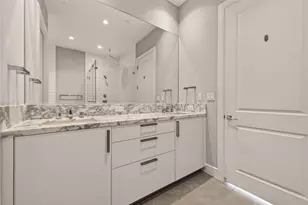 4521 San Felipe St, Houston, TX 77027 - Photo 43