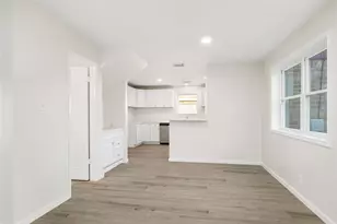 24118 Spring Mill Ln, Spring, TX 77373 - Photo 9