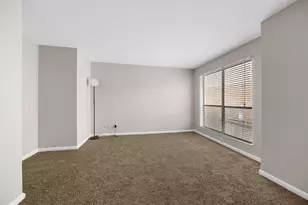 2100 Wilcrest Dr, Houston, TX 77042 - Photo 11