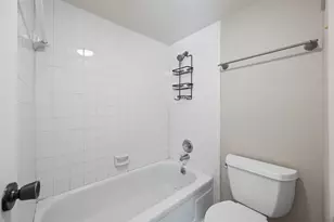 2100 Wilcrest Dr, Houston, TX 77042 - Photo 17