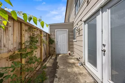 2100 Wilcrest Drive #130, Houston, TX 77042 - Photo 19
