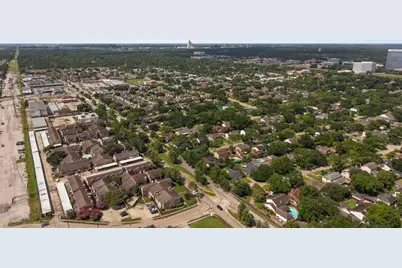 2100 Wilcrest Drive #130, Houston, TX 77042 - Photo 27