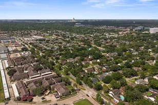 2100 Wilcrest Dr, Houston, TX 77042 - Photo 27