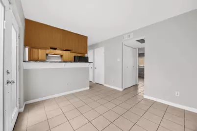 2100 Wilcrest Drive #130, Houston, TX 77042 - Photo 7