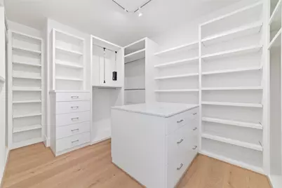 5200 Beech Street, Bellaire, TX 77401 - Photo 33