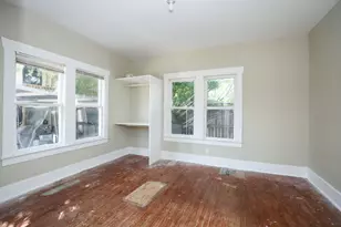 1321 Beverly St, Houston, TX 77008 - Photo 15