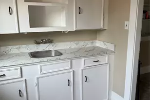 1321 Beverly St, Houston, TX 77008 - Photo 9