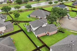 9906 Jewel Ln, Rosharon, TX 77583 - Photo 27