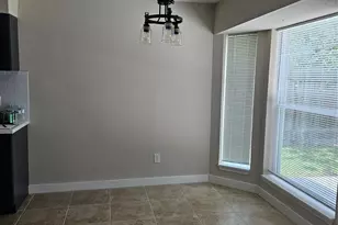 4920 Deerwood Cir, Baytown, TX 77521 - Photo 7