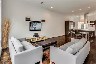 2345 Sperber Ln, Houston, TX 77003 - Photo 9