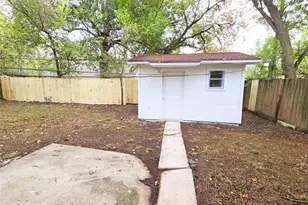 5607 Grace Point Ln, Houston, TX 77048 - Photo 31