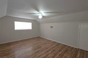 5607 Grace Point Ln, Houston, TX 77048 - Photo 11