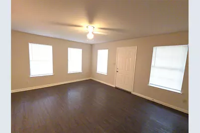 5607 Grace Point Lane, Houston, TX 77048 - Photo 3