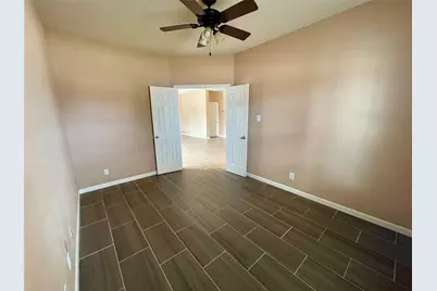 10803 Woodwind Shadows Drive, Cypress, TX 77433 - Photo 7