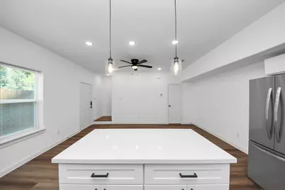 8021 Birmingham Street #B, Houston, TX 77028 - Photo 7