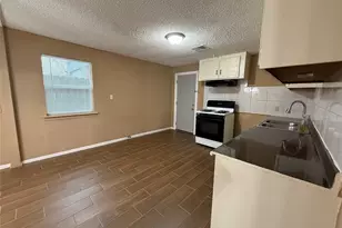 11216 Rusty St, Houston, TX 77093 - Photo 15