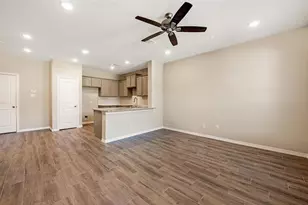 8016 Scanlan Trl, Missouri City, TX 77459 - Photo 5