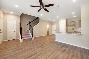 8016 Scanlan Trl, Missouri City, TX 77459 - Photo 3