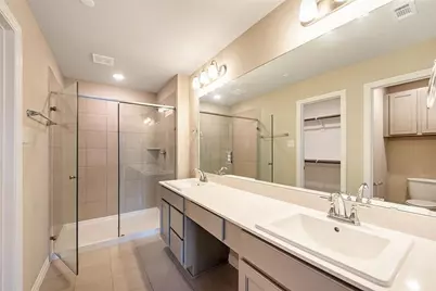 8016 Scanlan Trail, Missouri City, TX 77459 - Photo 11