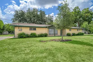 516 W Fourteenth St, Shiner, TX 77984 - Photo 3