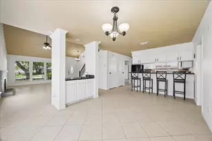 15714 Pipers View Dr, Houston, TX 77598 - Photo 11
